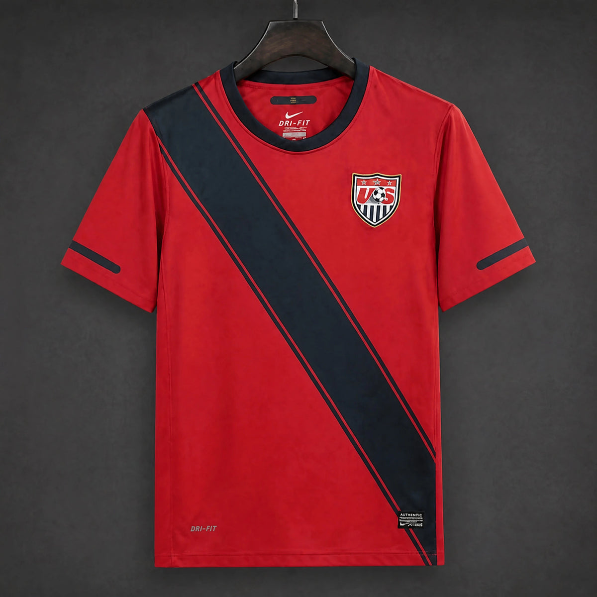 MAILLOT RÉTRO USA 2011 EXTÉRIEUR ROUGE
