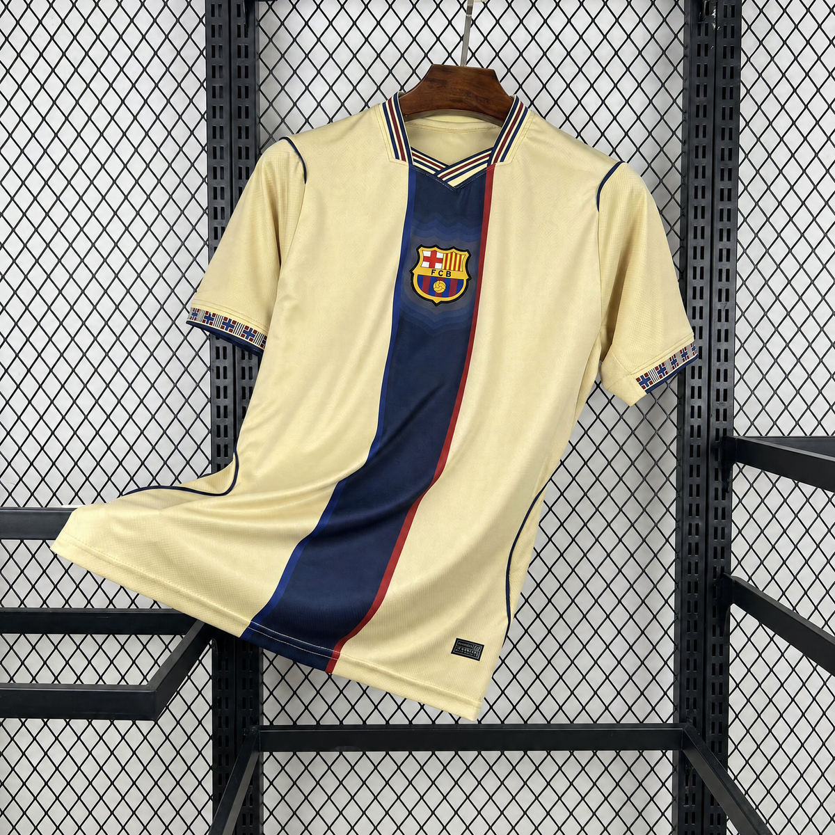 MAILLOT BARCELONE ÉDITION SPÉCIALE 25/26 BEIGE