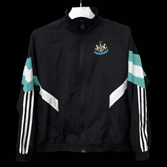 VESTE NEWCASTLE COUPE-VENT 25/26 NOIR