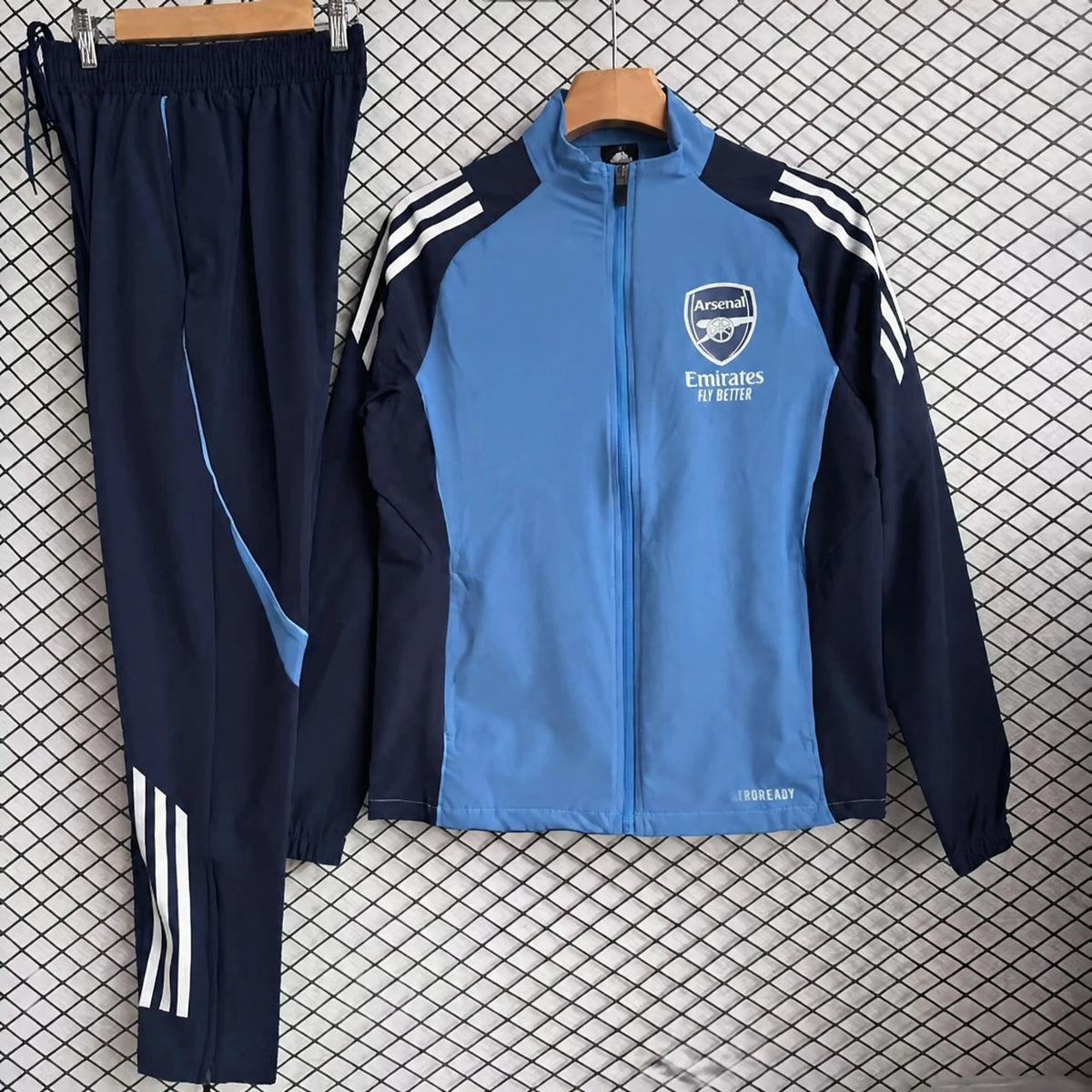 SURVÊTEMENT ARSENAL 25/26 BLEU ET BLEU MARINE