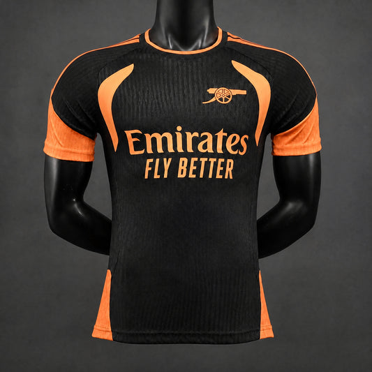 MAILLOT ARSENAL PLAYER 26/27 ENTRAINEMENT NOIR ORANGE