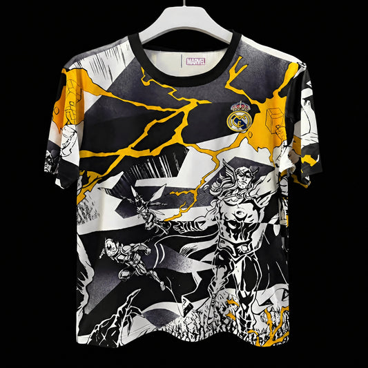 MAILLOT REAL MADRID X AVENGERS 25/26 AVANT-MATCH