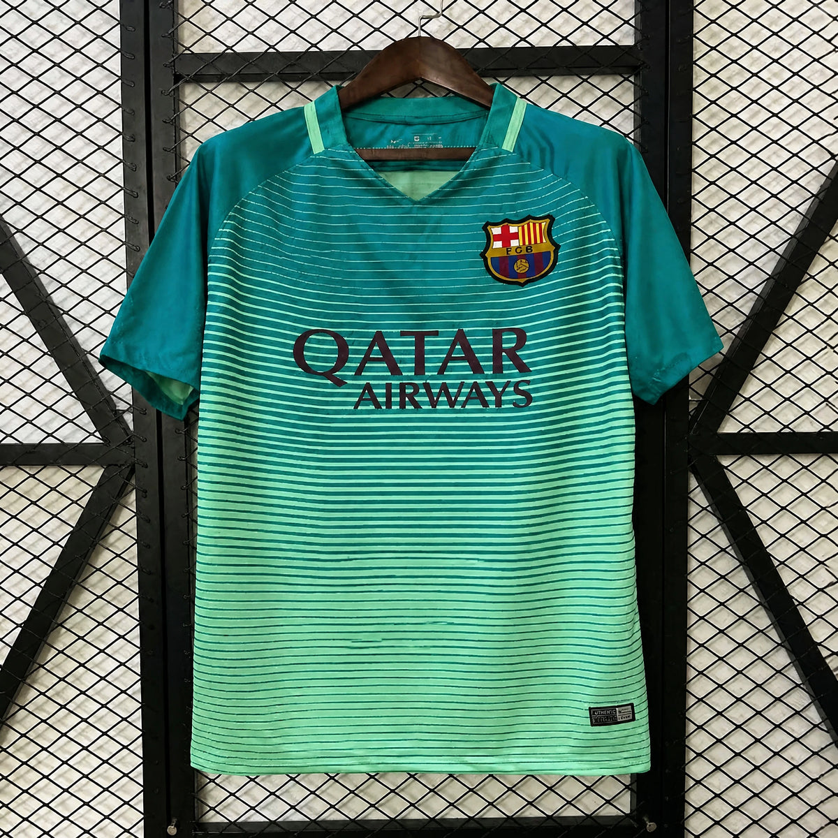 MAILLOT RÉTRO BARCELONE 2016/17 THIRD