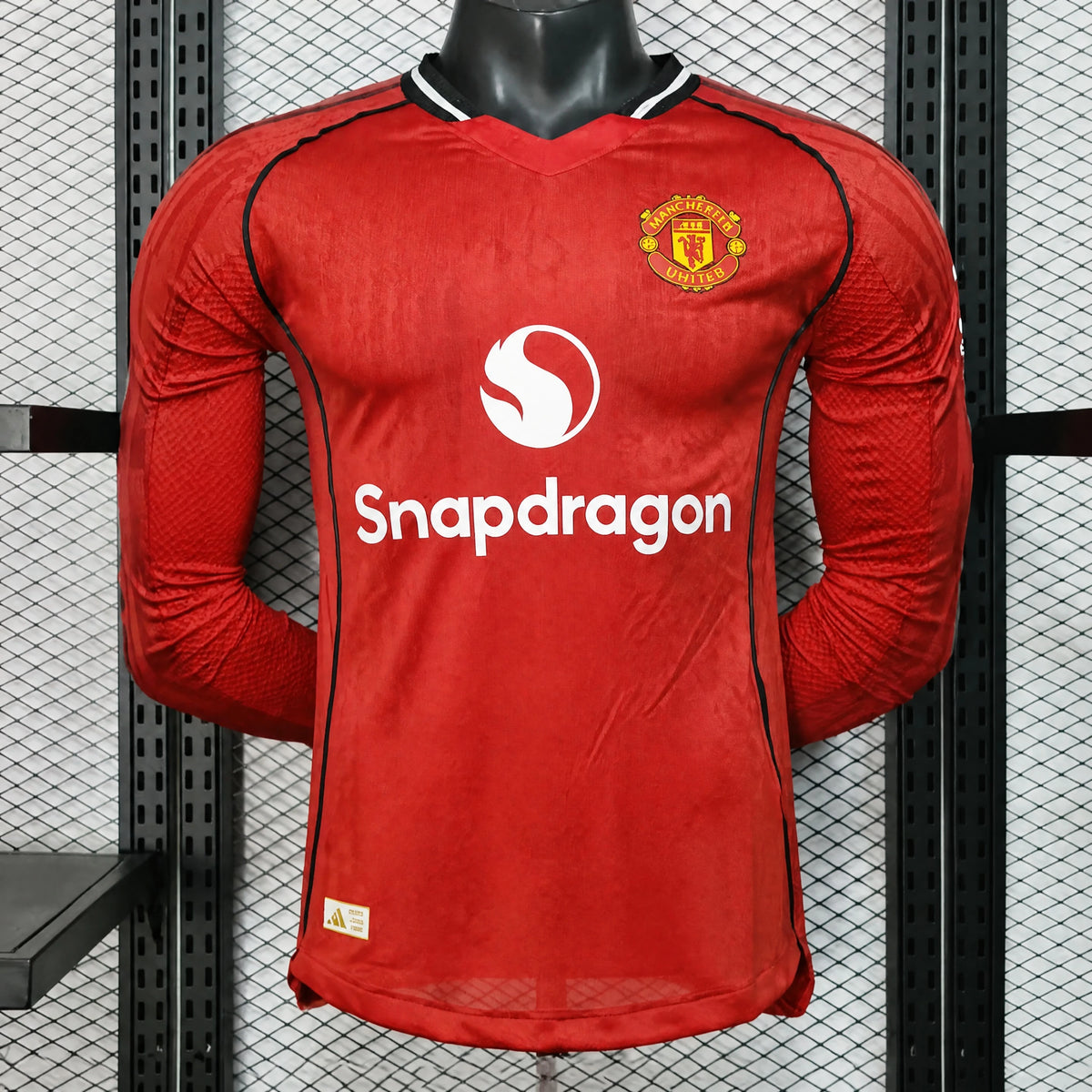 MAILLOT MANCHES LONGUES MANCHESTER UNITED PLAYER 25/26 DOMICILE