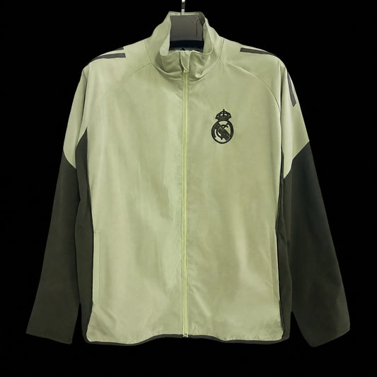 VESTE REAL MADRID COUPE-VENT 25/26 VERT CLAIR ET GRIS