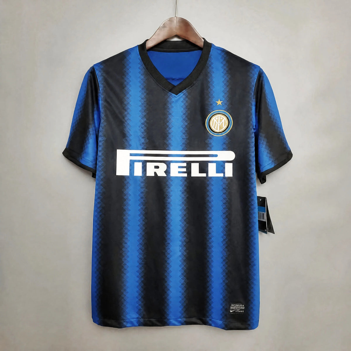 MAILLOT RÉTRO INTER MILAN 2010/11 DOMICILE