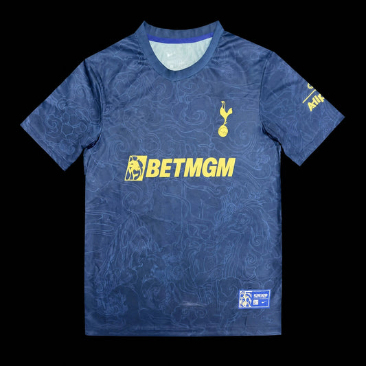 MAILLOT TOTTENHAM 26/27 AVANT-MATCH NOUVEL AN CHINOIS