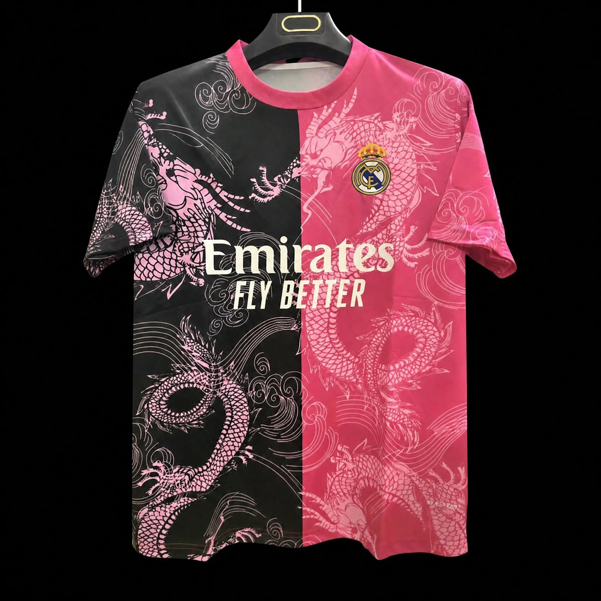 MAILLOT REAL MADRID ÉDITION SPÉCIALE 25/26 DRAGON ROSE ET NOIR