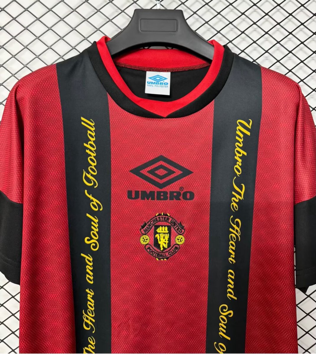 MAILLOT MANCHESTER UNITED RÉTRO 1994/95 ROUGE NOIR