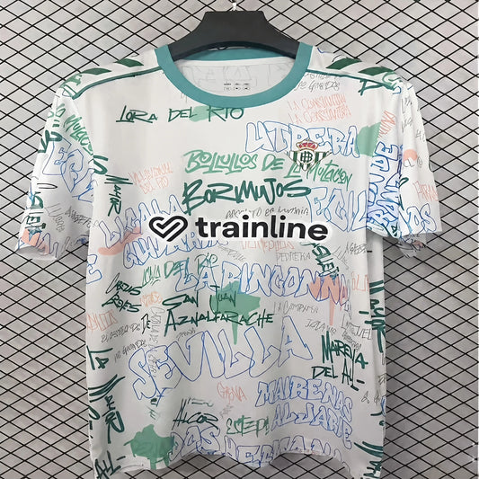 MAILLOT BETIS 25/26 ENTRAINEMENT GRAFFITI BLANC