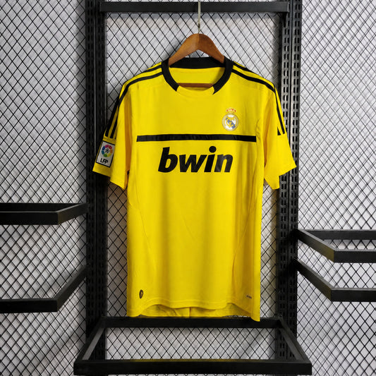 MAILLOT RÉTRO REAL MADRID 2011/12 GARDIEN JAUNE