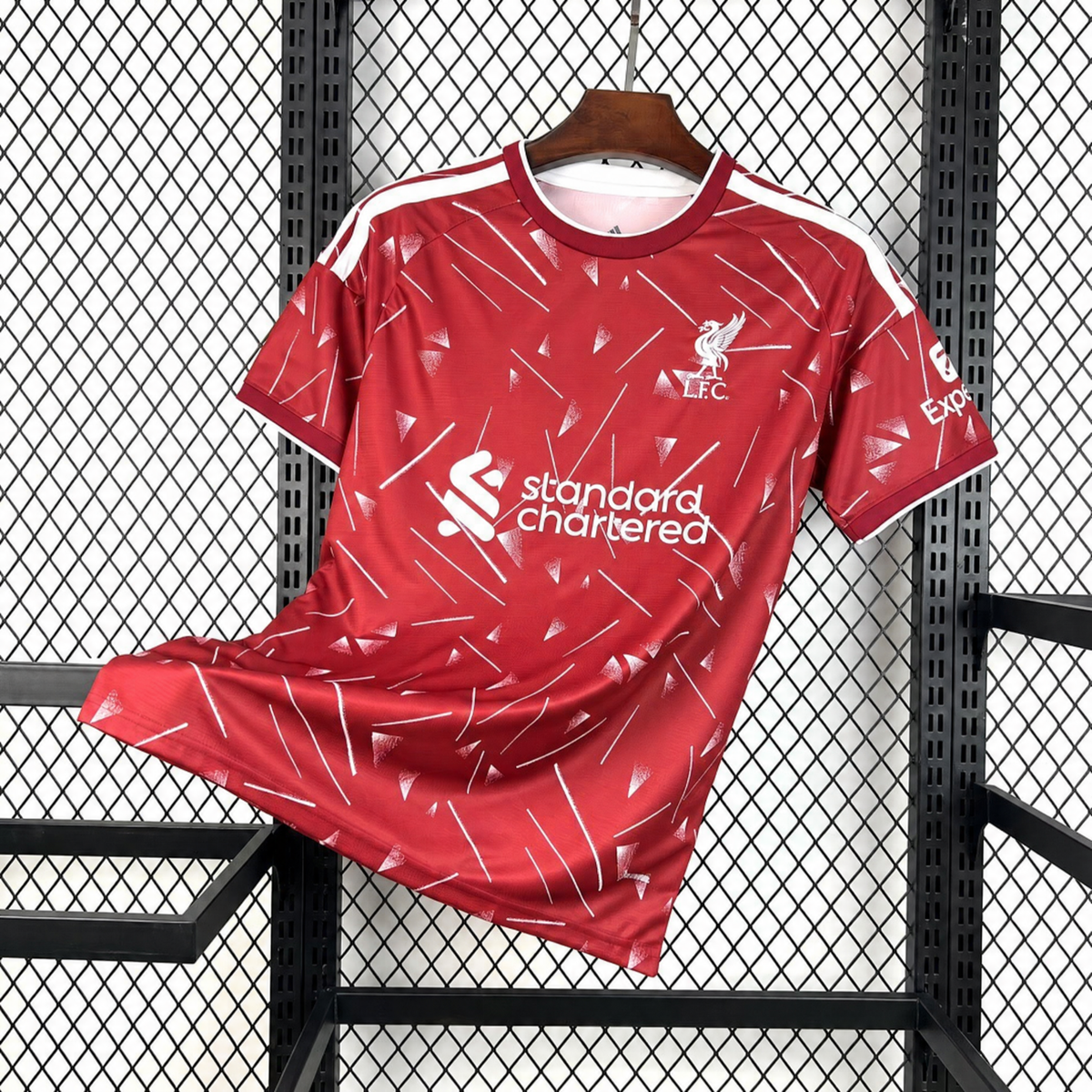 MAILLOT LIVERPOOL 26/27 DOMICILE