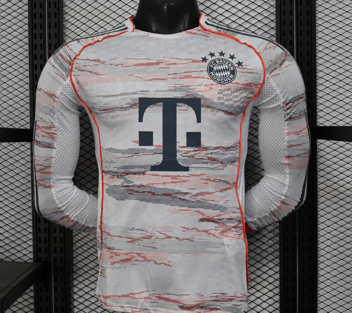 MAILLOT MANCHES LONGUES BAYERN MUNICH PLAYER 25/26 EXTÉRIEUR