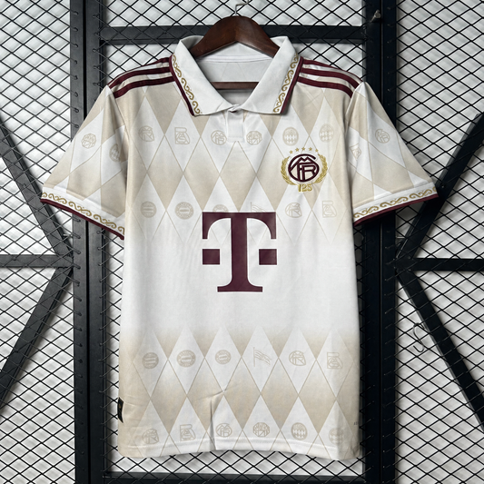 MAILLOT BAYERN MUNICH ÉDITION SPÉCIALE 25/26 DIAMOND