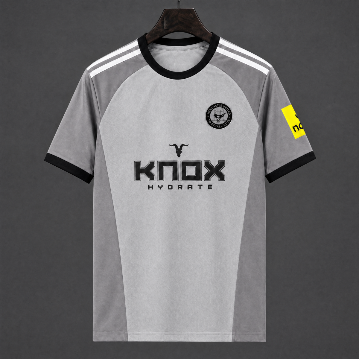 MAILLOT NEWCASTLE 26/27 GARDIEN GRIS 3